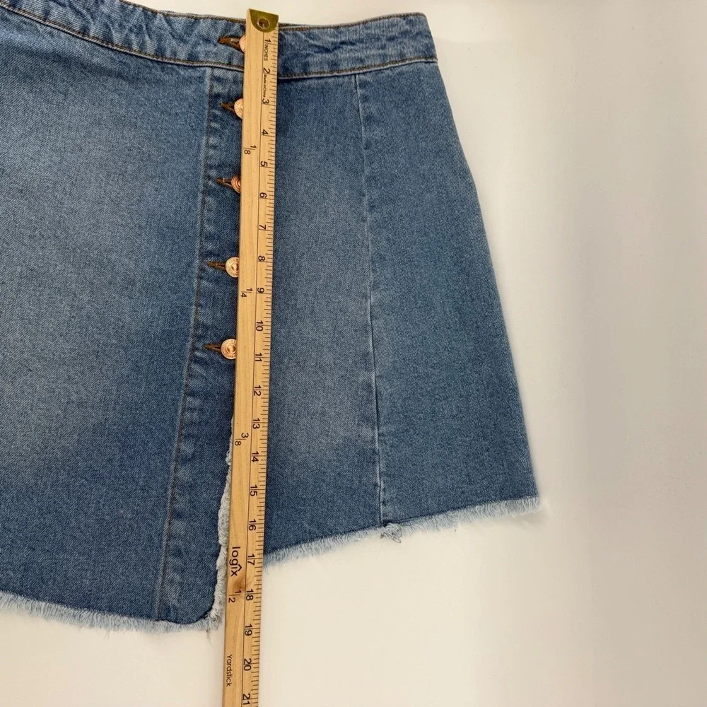 Zara Basic Denim Skirt Womens‎ Small Blue Asymmetrical Raw Hem Button Front Mini